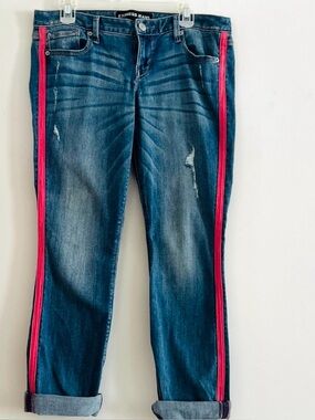 Express Stella Lowrise Distressed Jeans Pink Pinstripe Side Leg Jeans Size 8